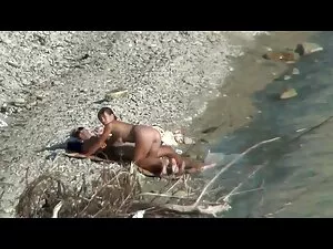 Egy idegen otthon rú ...
