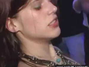 Kis tini megdugtam a ...